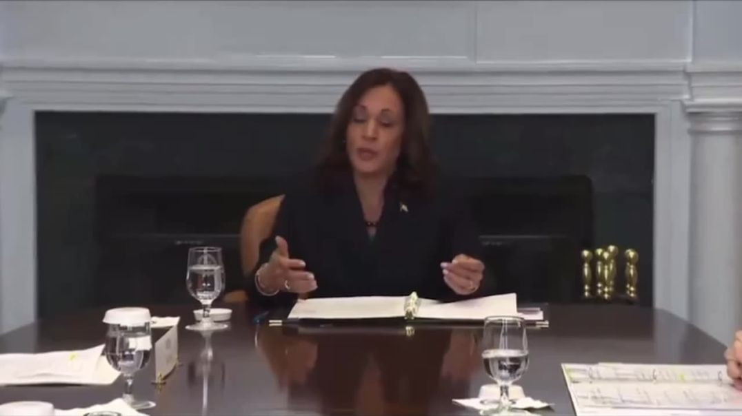 ⁣Kamala Harris Says "No One Should Have to Go to Jail for Smoking Weed" - After She Oversaw