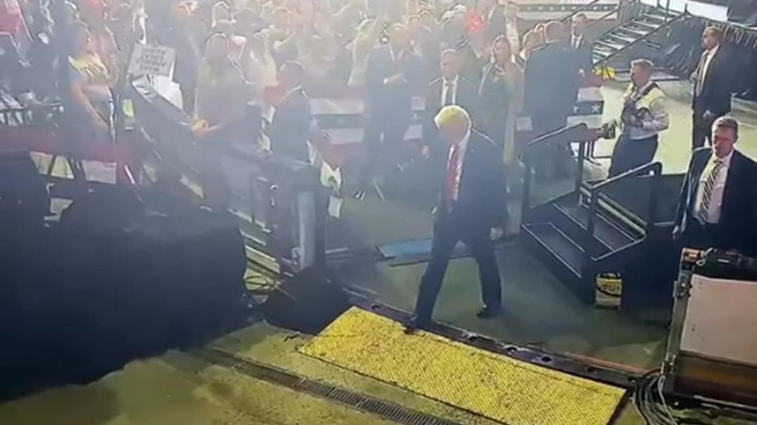 ⁣Man at Allentown Rally Throws Phone at Trump as He Leaves Building - Hits Floor in Front of Him